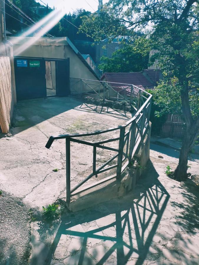 your hostel Tiflis Exterior foto